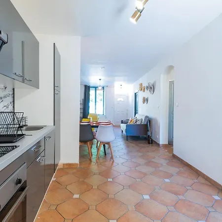 Daire L Ethique De Sedan