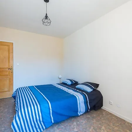 L Ethique De Daire Sedan